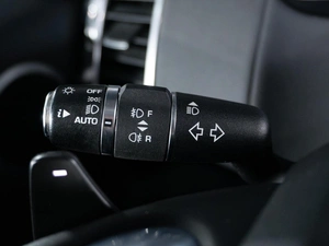 Внедорожник Land Rover Discovery 2018 года, 3355000 рублей, Санкт-Петербург