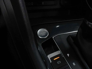 Внедорожник Volkswagen Tiguan 2017 года, 2699000 рублей, Ростов-на-Дону