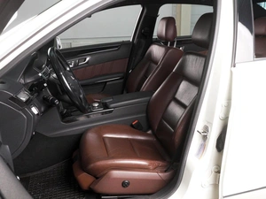 Седан Mercedes-benz E-класс 2011 года, 1988000 рублей, Минеральные Воды