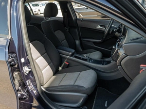 Внедорожник Mercedes-benz GLA-класс 2018 года, 1600000 рублей, Краснодар