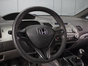 Седан Honda Civic 2007 года, 630000 рублей, Омск
