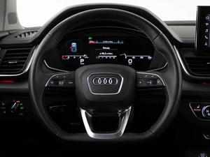 Внедорожник Audi Q5L 2023 года, 5489999 рублей, Москва