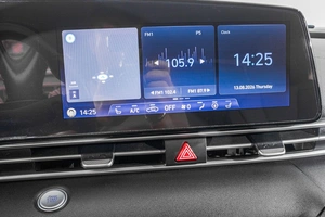 Седан Hyundai Elantra 2020 года, 1899000 рублей, Барнаул