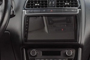 Седан Volkswagen Polo 2017 года, 979000 рублей, Челябинск