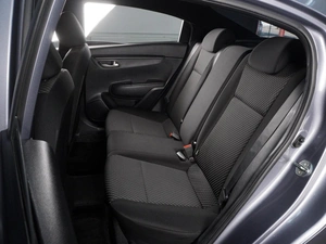 Седан Kia Rio 2019 года, 1635000 рублей, Красный Пахарь