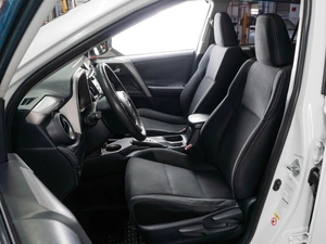 Внедорожник Toyota RAV4 2013 года, 1799000 рублей, Тюмень