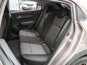 Хетчбэк Kia Rio X-Line 2018 года, 980000 рублей, Краснодар