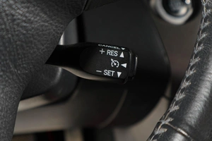 Внедорожник Toyota RAV4 2012 года, 1899000 рублей, Тюмень