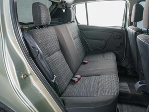 Хетчбэк Renault Sandero 2011 года, 589000 рублей, Сургут