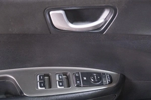 Седан Kia Optima 2018 года, 1499000 рублей, Томск