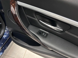 Седан BMW 3 серия 2017 года, 1599000 рублей, Красноярск