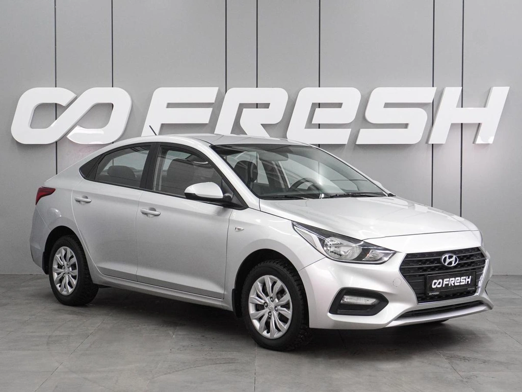 Седан Hyundai Solaris 2017 года, 1099000 рублей, Воронеж