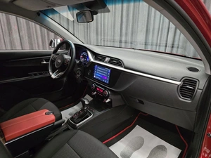 Седан Kia Rio 2021 года, 1699000 рублей, Красноярск