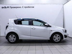 Хетчбэк Chevrolet Aveo 2012 года, 690000 рублей, Красноярск