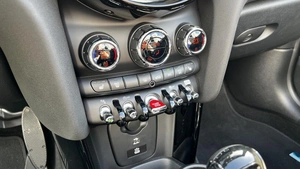 Кабриолет MINI Cooper S 2023 года, 5499000 рублей, Павловская Слобода