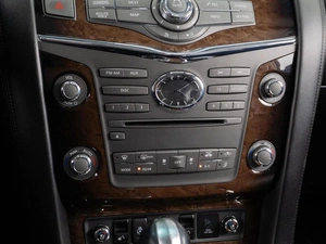 Внедорожник Infiniti QX56 2010 года, 1850000 рублей, Тюмень
