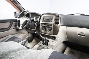 Внедорожник Toyota Land Cruiser 2005 года, 2949000 рублей, Новосибирск