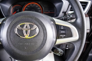 Минивэн Toyota Roomy 2019 года, 1349000 рублей, Пермь
