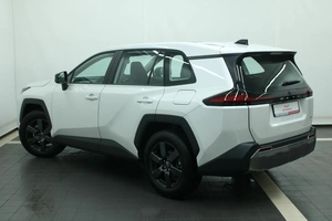 Внедорожник Toyota RAV4 2026 года, 4295000 рублей, Красноярск