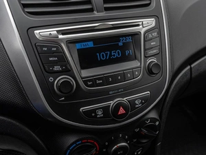 Седан Hyundai Solaris 2016 года, 1100000 рублей, Краснодар