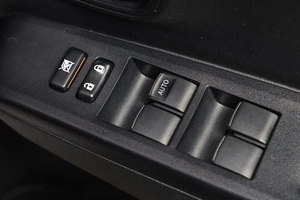 Хетчбэк Toyota Vitz 2012 года, 849000 рублей, Новосибирск