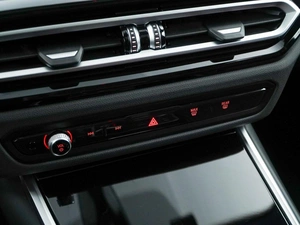 Седан BMW 3 серия 2024 года, 5449999 рублей, Москва