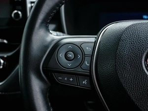 Хетчбэк Toyota Corolla 2021 года, 2050000 рублей, Красноярск