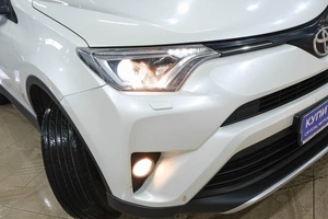 Внедорожник Toyota RAV4 2016 года, 2259000 рублей, Новокузнецк