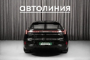 Лифтбек Zeekr 001 2024 года, 4899000 рублей, Красноярск