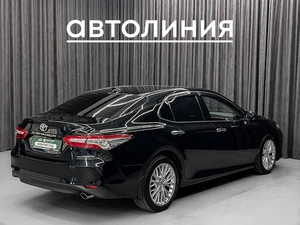 Седан Toyota Camry 2019 года, 3250000 рублей, Красноярск