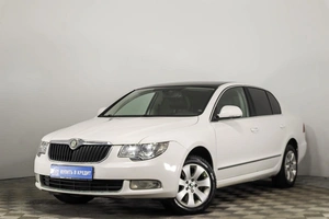 Лифтбек Skoda Superb 2012 года, 1129000 рублей, Пермь