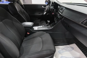 Седан Kia Optima 2017 года, 2099000 рублей, Новокузнецк