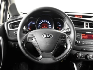 Универсал Kia Ceed 2014 года, 718200 рублей, Казань
