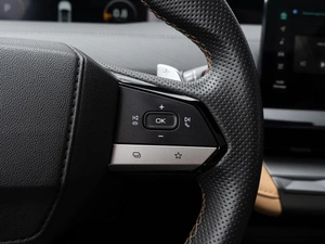 Лифтбек Changan UNI-V 2023 года, 1850000 рублей, Краснодар