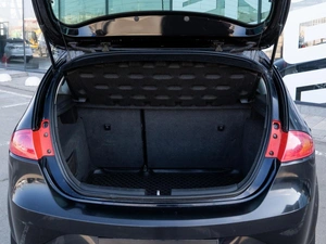 Хетчбэк SEAT Leon 2012 года, 780000 рублей, Краснодар