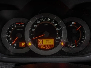 Внедорожник Toyota RAV4 2011 года, 1379000 рублей, Воронеж