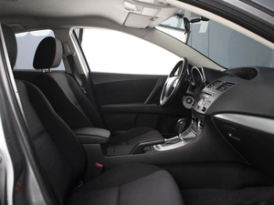 Седан Mazda 3 2010 года, 950000 рублей, Омск