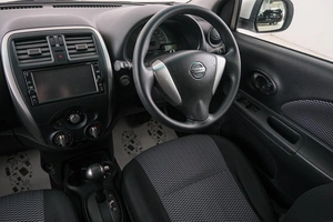 Хетчбэк Nissan March 2018 года, 889000 рублей, Красноярск