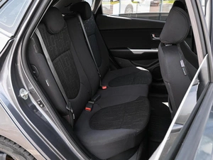 Хетчбэк Kia Rio 2012 года, 860000 рублей, Волгоград