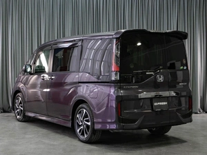 Минивэн Honda Stepwgn Spada 2015 года, 2029000 рублей, Тюмень