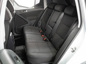 Внедорожник Volkswagen Tiguan 2011 года, 875000 рублей, Тюмень