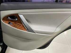 Седан Toyota Camry 2010 года, 1347000 рублей, Солонцы