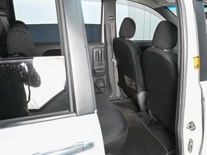Минивэн Toyota Sienta 2012 года, 819000 рублей, Аксай
