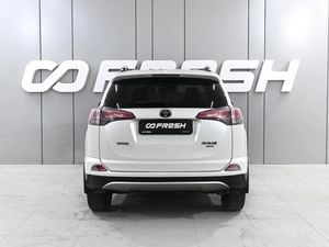 Внедорожник Toyota RAV4 2016 года, 2579000 рублей, Аксай
