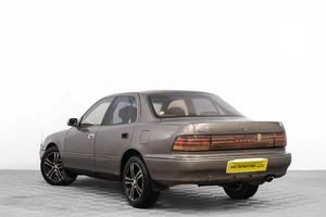 Седан Toyota Camry 1992 года, 249000 рублей, Барнаул