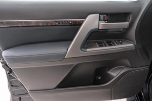 Внедорожник Toyota Land Cruiser 2008 года, 2909000 рублей, Красноярск