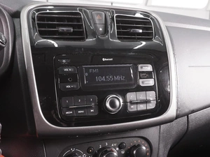 Хетчбэк Renault Sandero Stepway 2019 года, 980000 рублей, Ростов-на-Дону