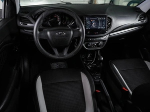 Седан ВАЗ (LADA) Vesta 2018 года, 840000 рублей, Воронеж