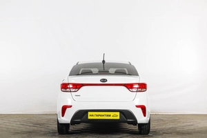 Седан Kia Rio 2019 года, 1479000 рублей, Тюмень