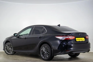 Седан Toyota Camry 2019 года, 2649000 рублей, Оренбург
